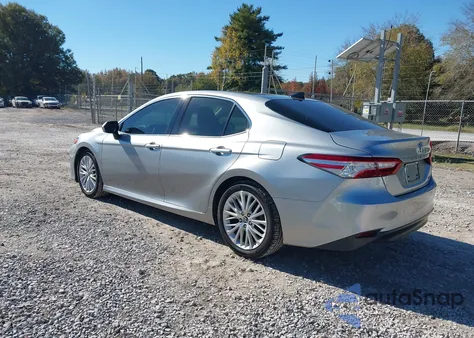 2018 Toyota Camry Xle из США, поврежденный, VIN 4T1B11HK4JU053288